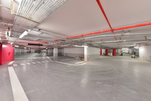 AVP24_0914 PARKINGS INTERIEUR.JPG